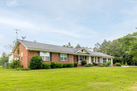 983 Highway 27